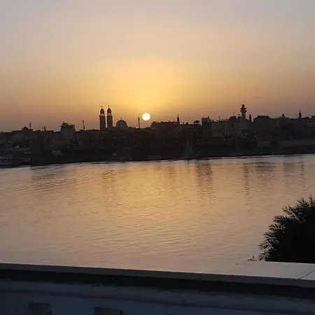 Nile Sunrise Flats Apartment Luxor Exterior photo