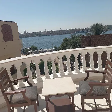 Nile Sunrise Flats Apartment Luxor Exterior photo
